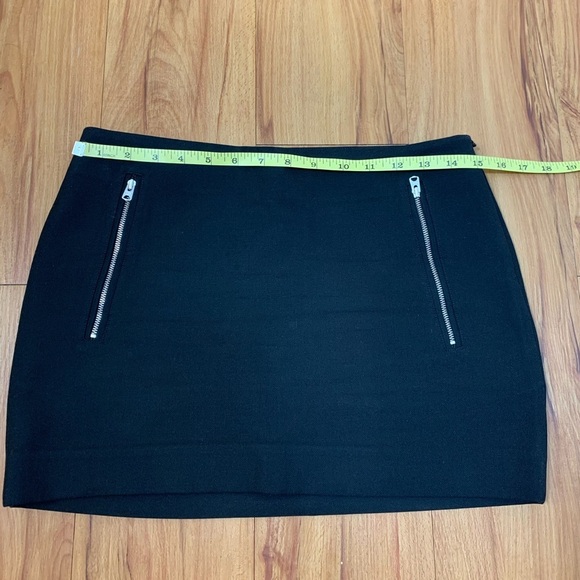 Aritzia Wilfred Ponte Clairaut Blk Mini Moto Skirt - Picture 9 of 9